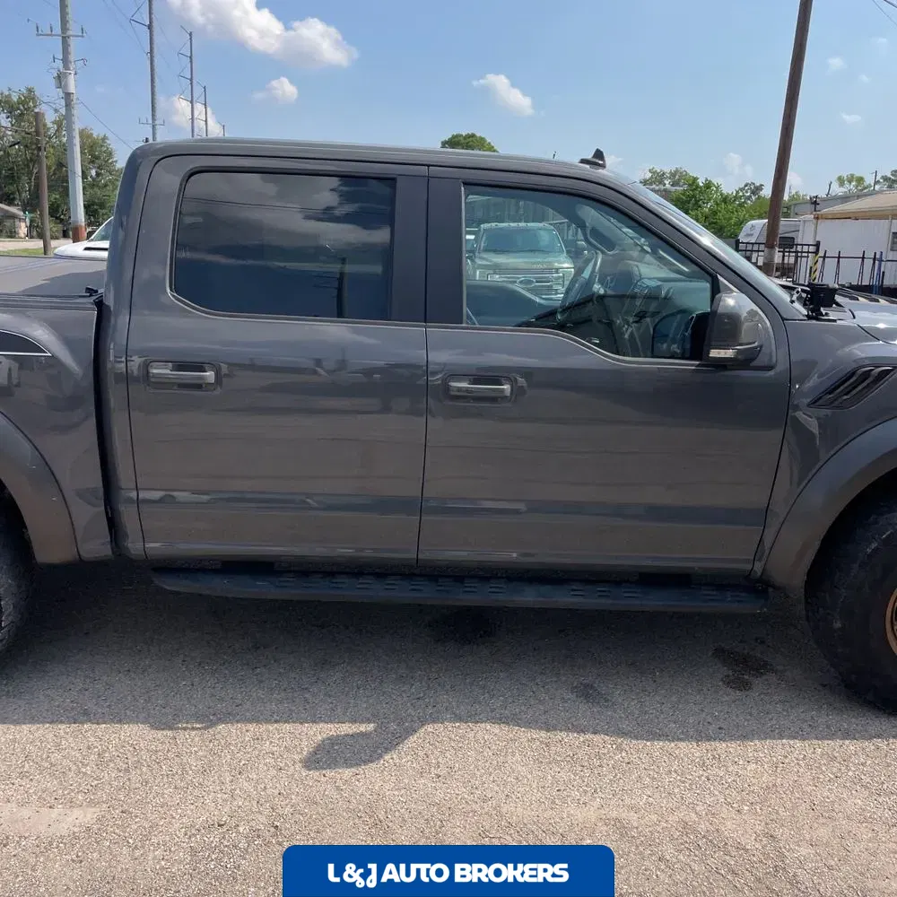 2020 Ford F-150 Raptor