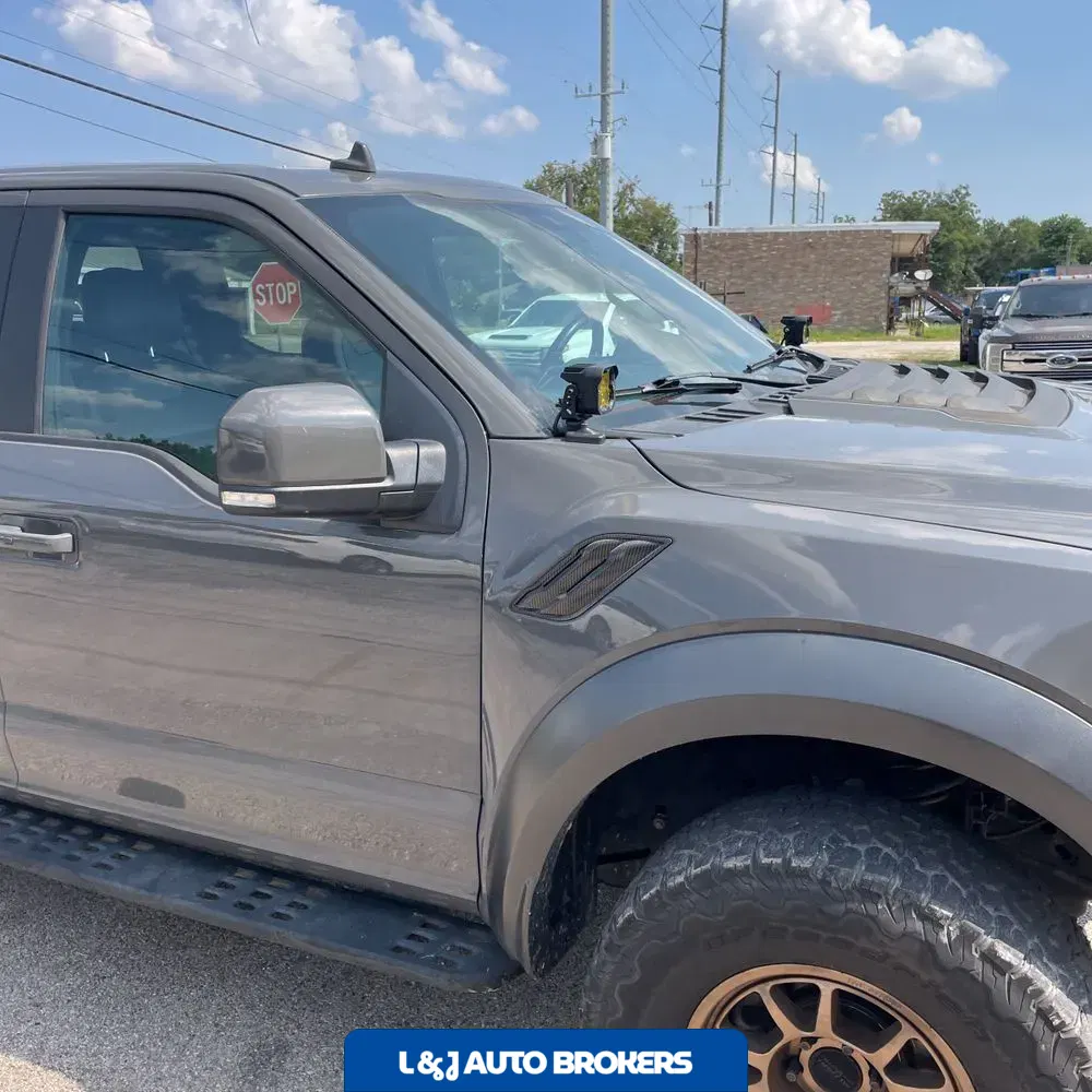 2020 Ford F-150 Raptor