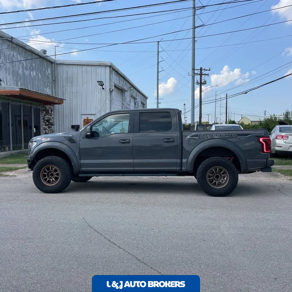 2020 Ford F-150 Raptor