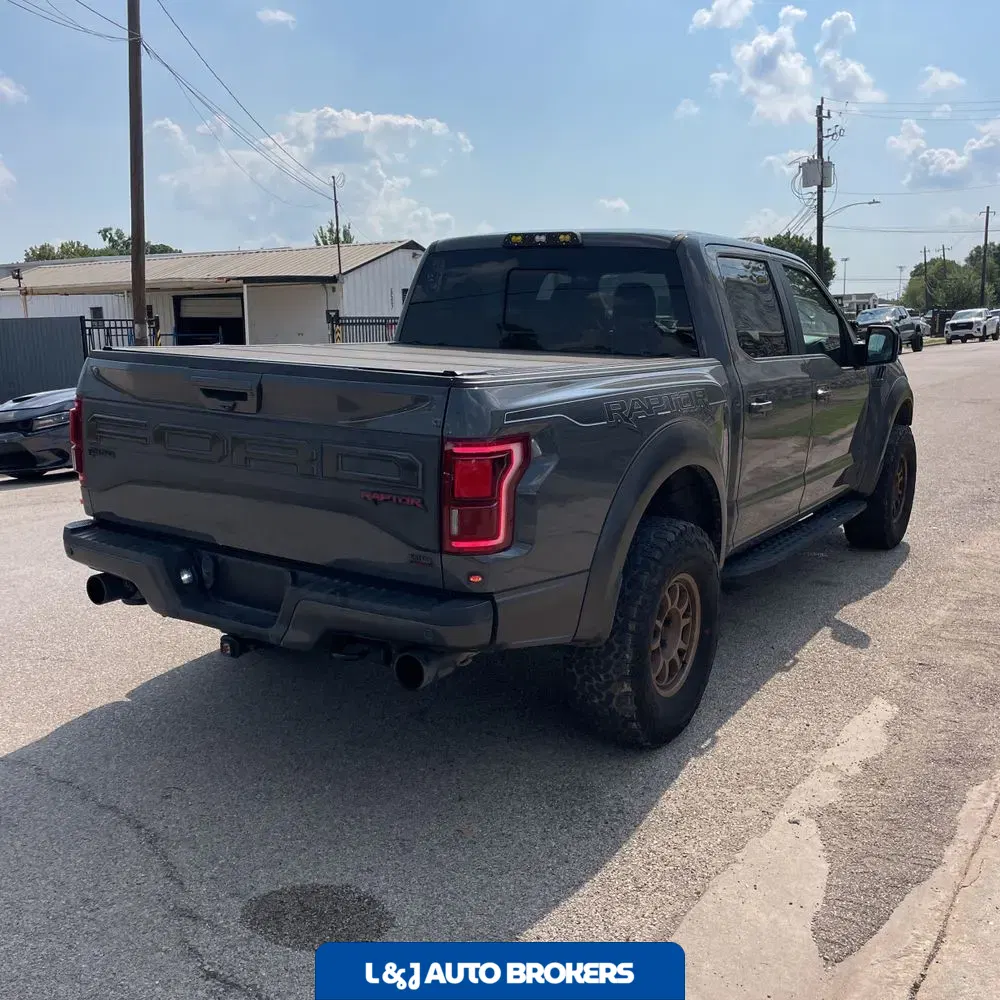 2020 Ford F-150 Raptor