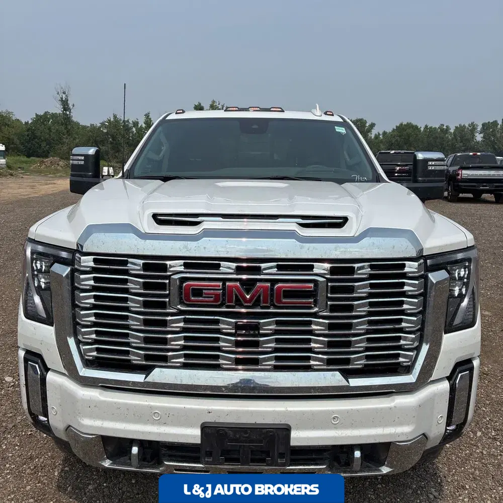 2024 GMC Sierra 2500 Denali
