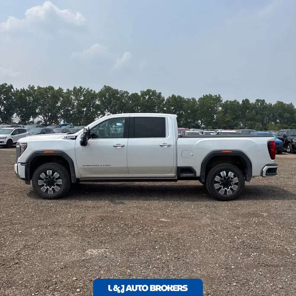 2024 GMC Sierra 2500 Denali