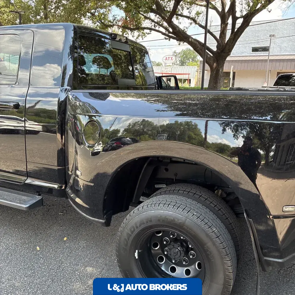2024 Ram 3500 Laramie