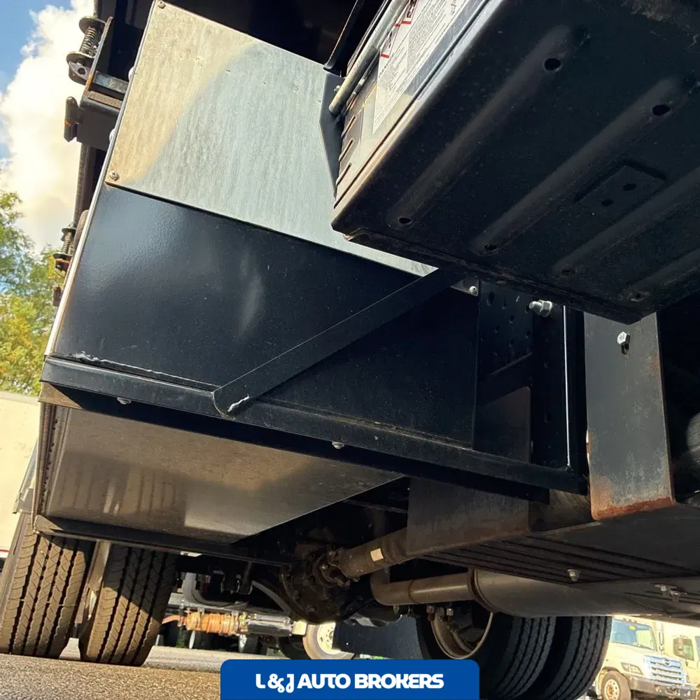 2024 Chevrolet 4500 Low cab forward
