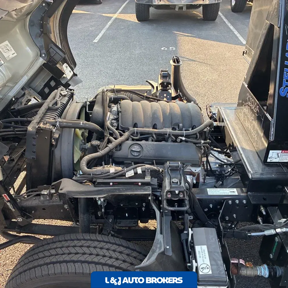 2024 Chevrolet 4500 Low cab forward