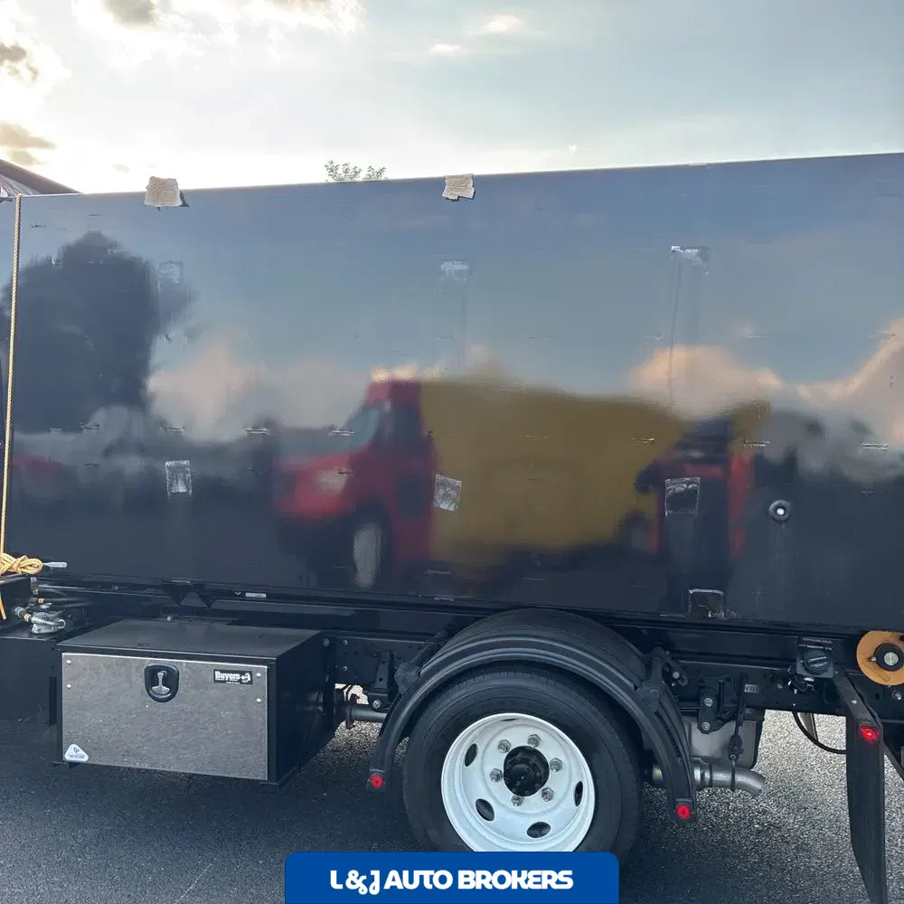 2024 Chevrolet 4500 Low cab forward
