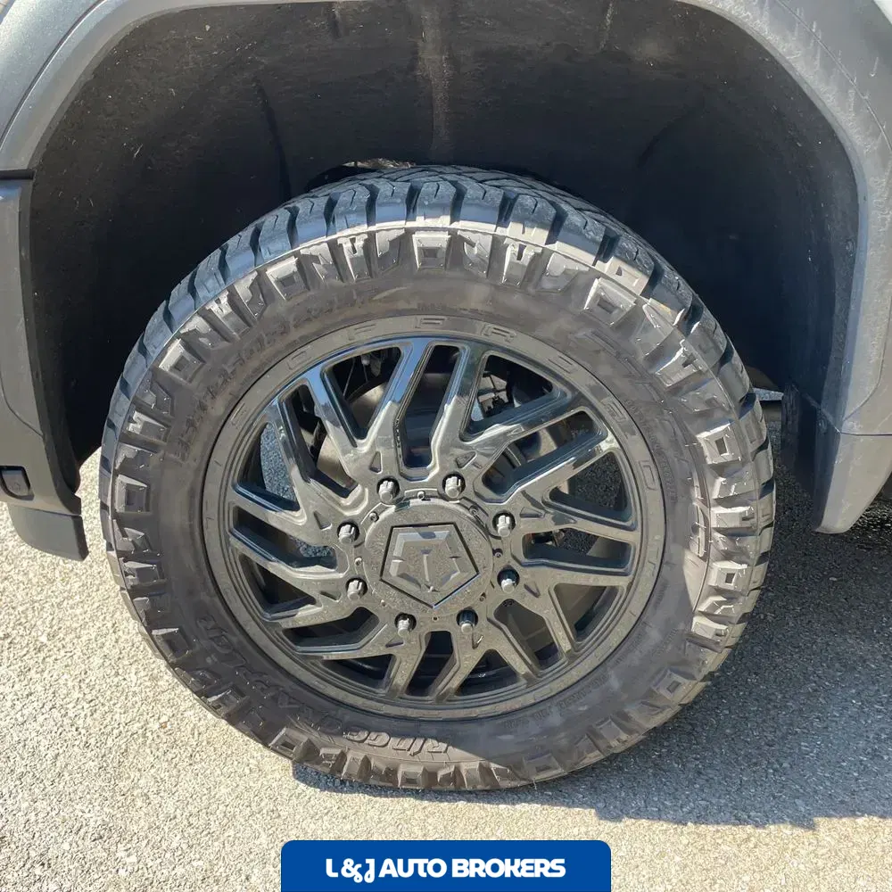 2024 GMC Sierra 3500HD Denali
