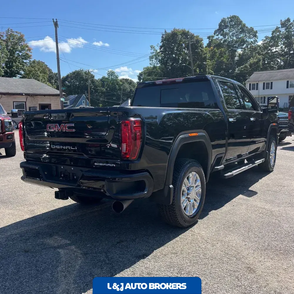 2023 GMC Sierra 2500 Denali