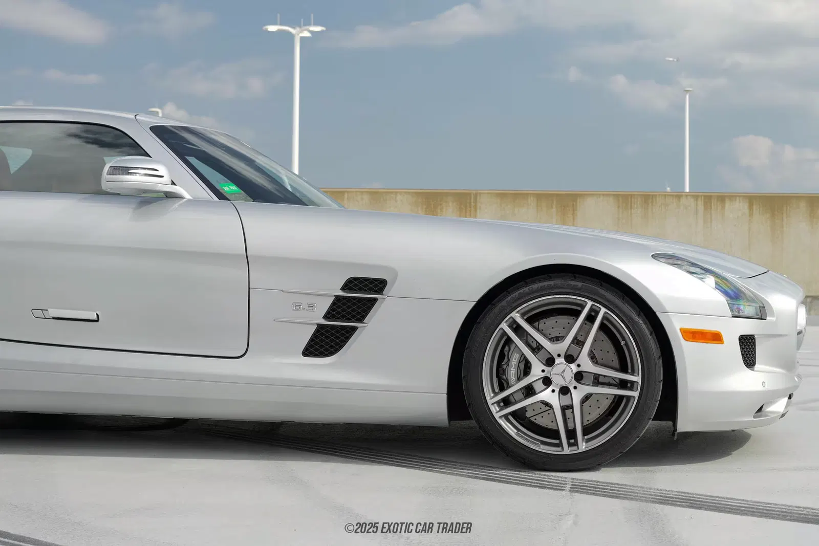 2011 Mercedes-Benz SLS AMG