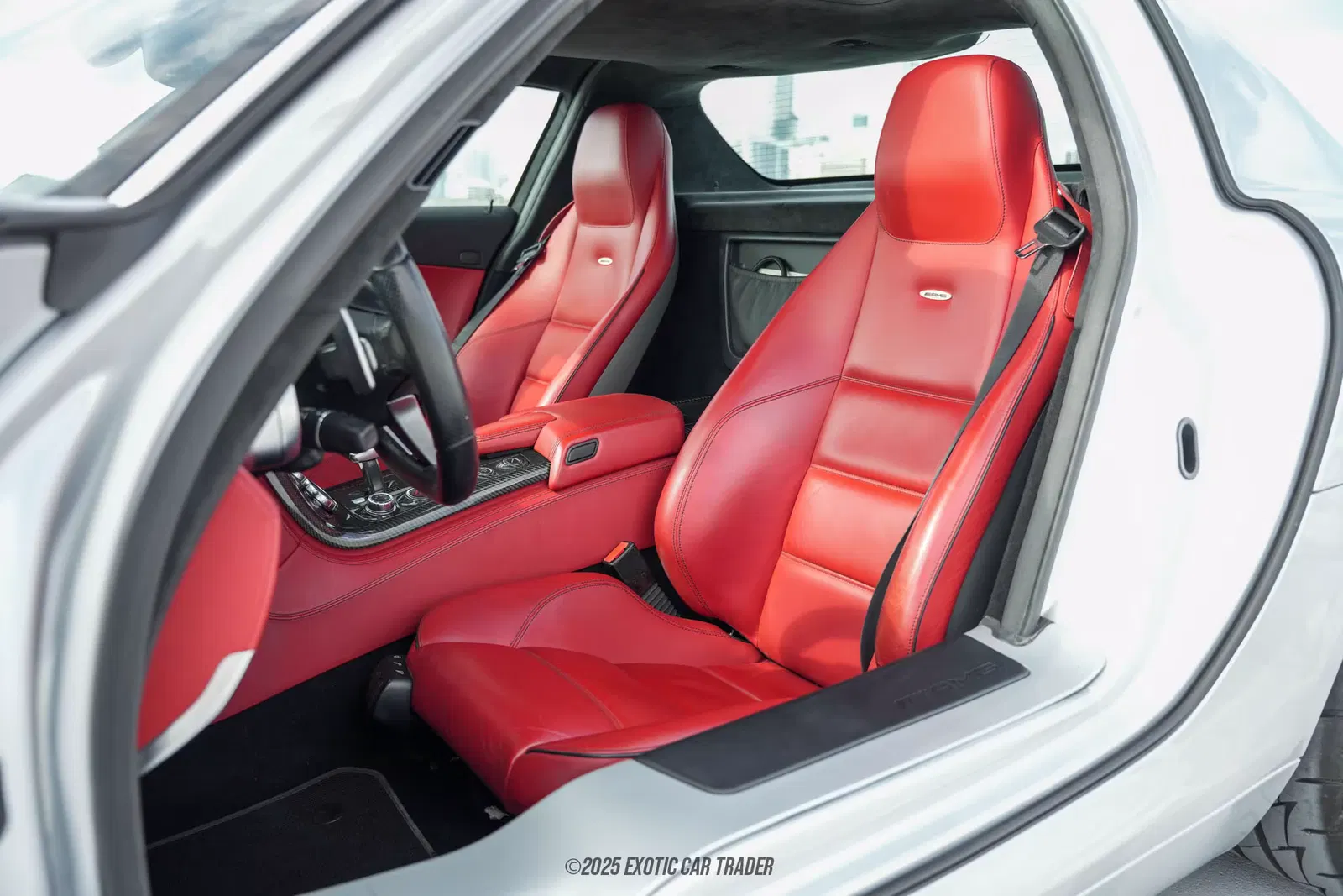 2011 Mercedes-Benz SLS AMG