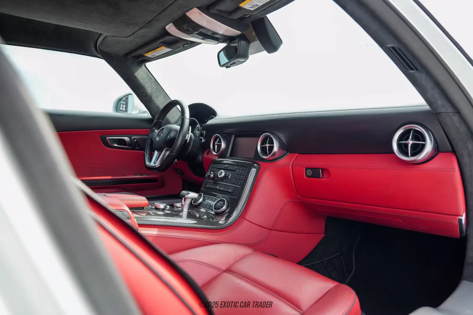 2011 Mercedes-Benz SLS AMG