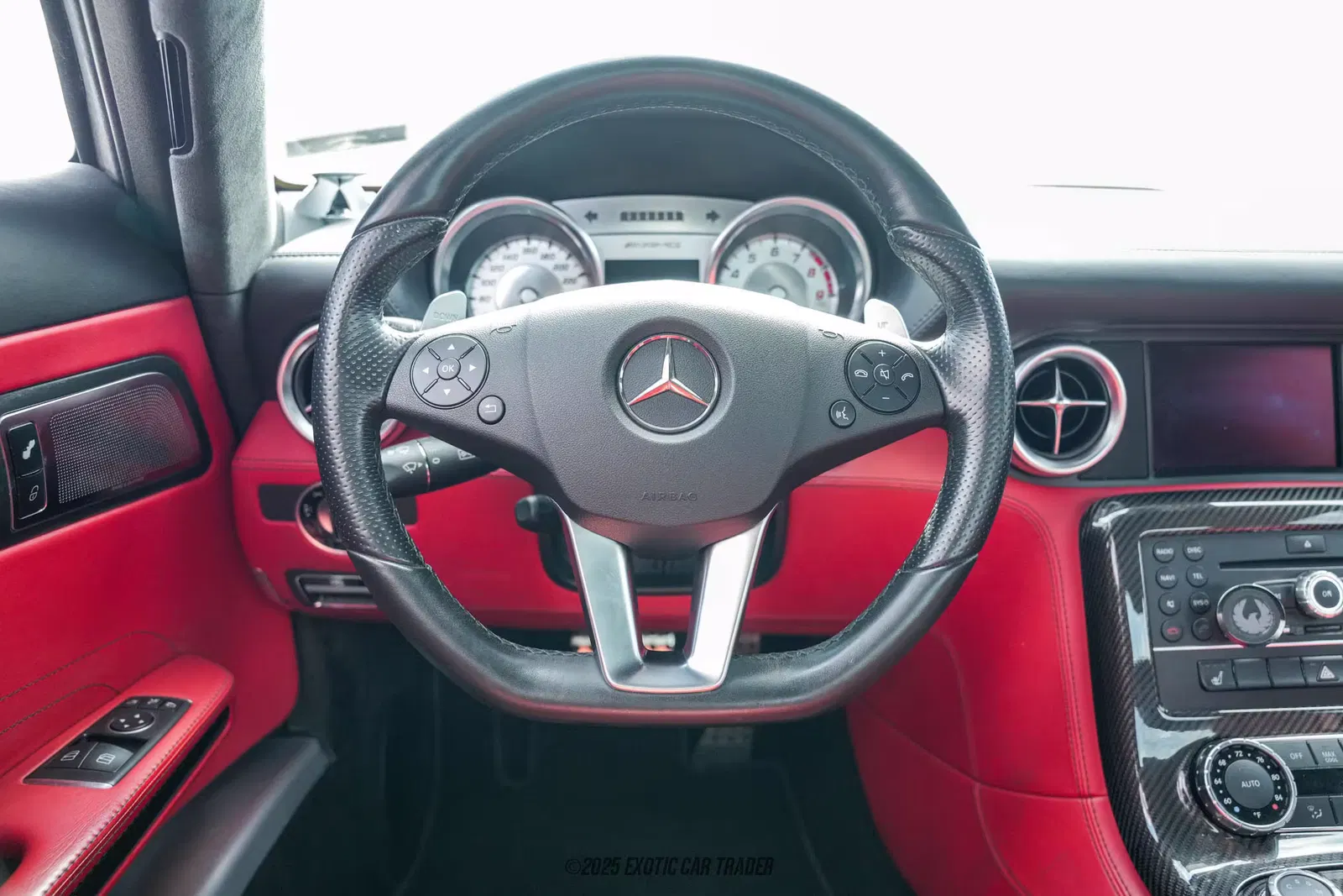 2011 Mercedes-Benz SLS AMG