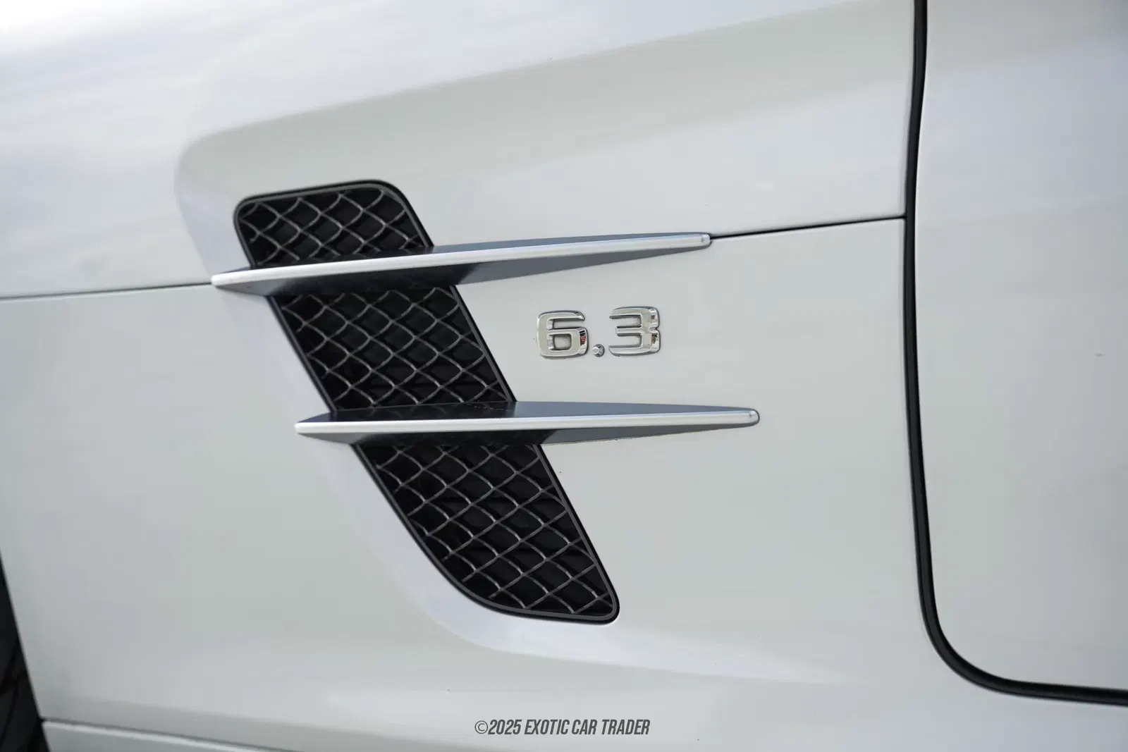 2011 Mercedes-Benz SLS AMG