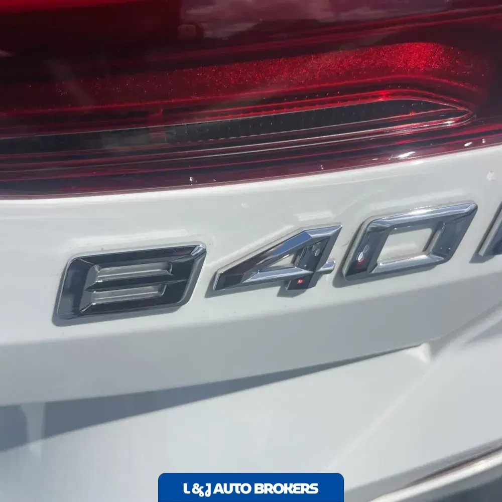 2022 BMW 8-Series 840i