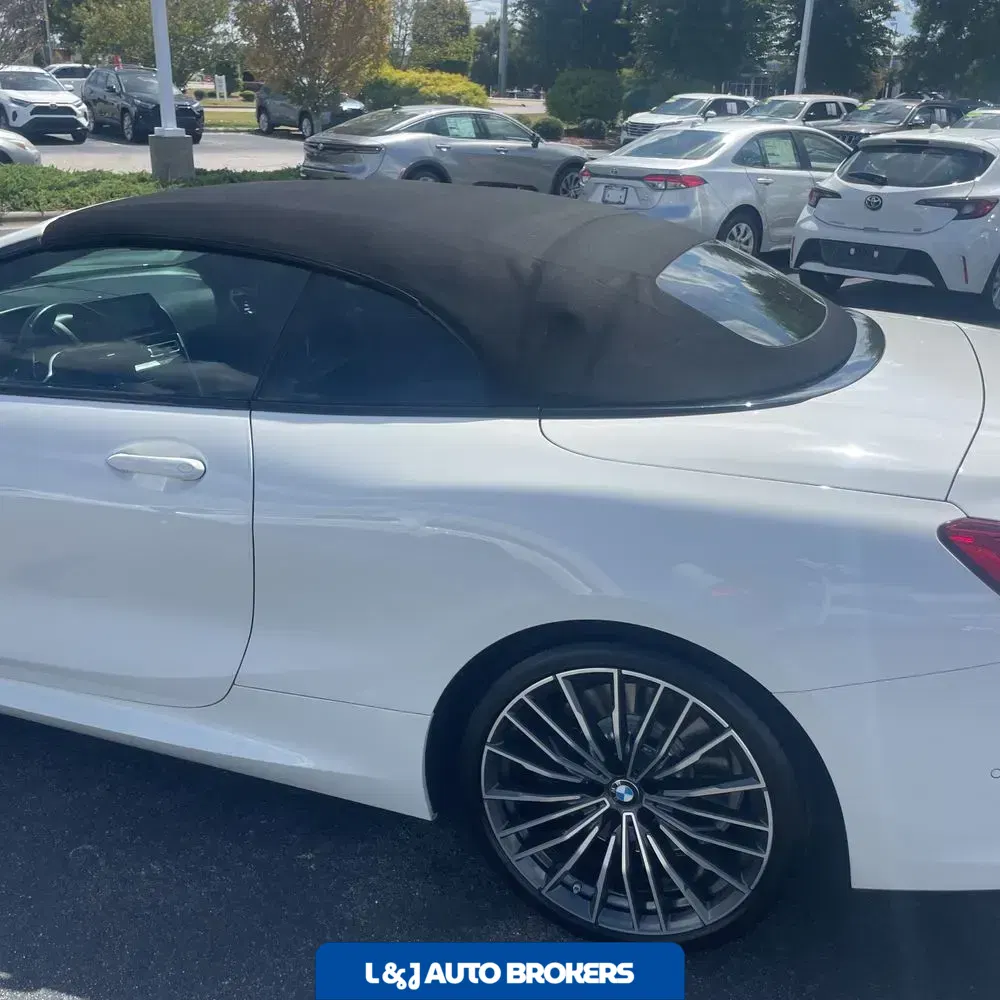 2022 BMW 8-Series 840i