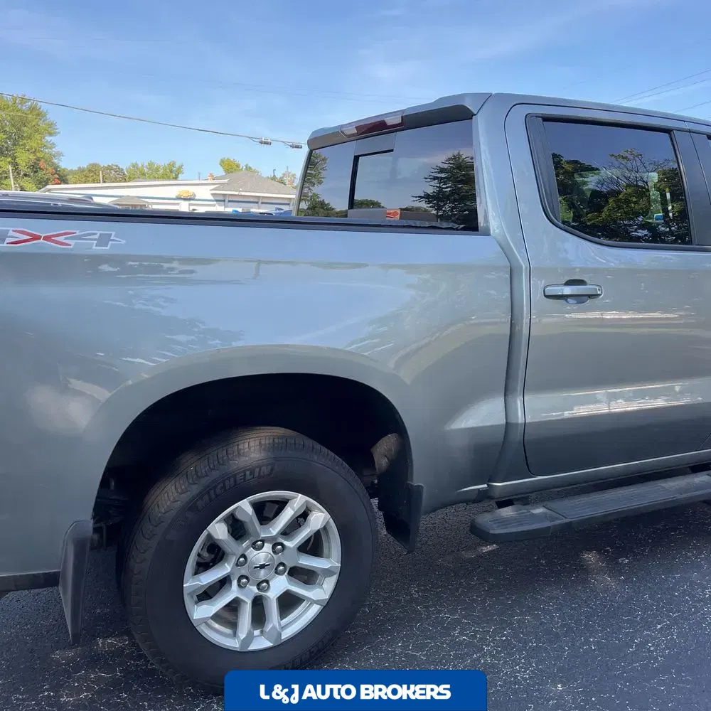 2024 Chevrolet Silverado 1500 RST