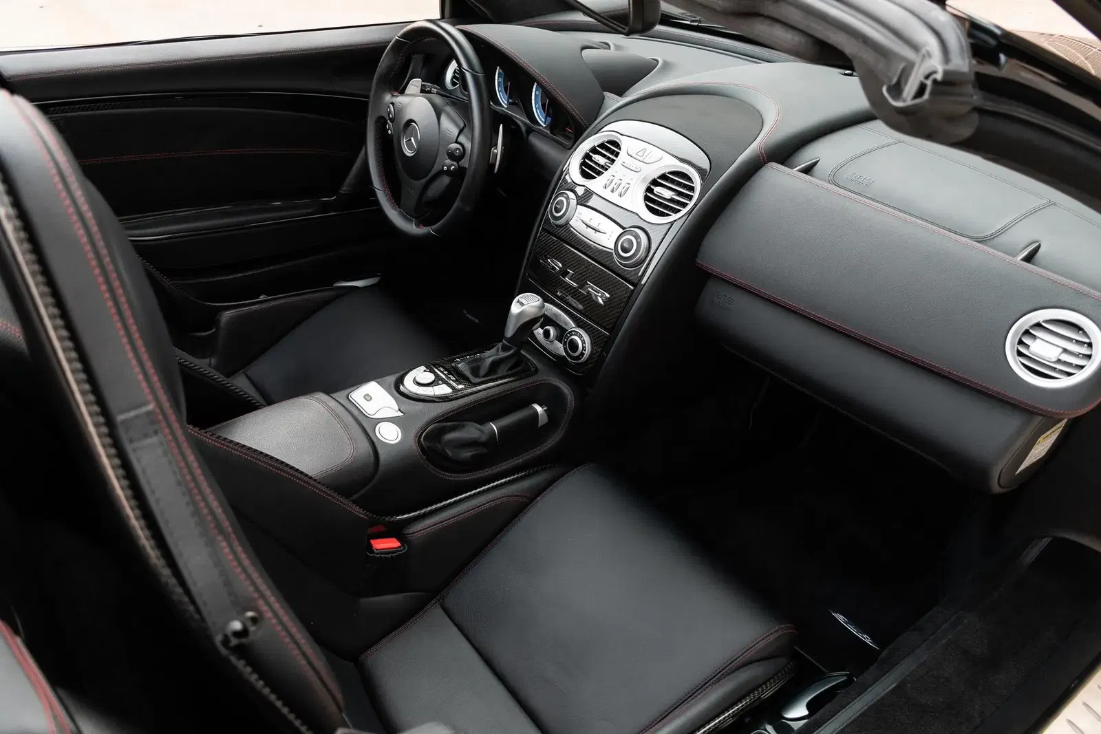 11k-Mile 2008 Mercedes-Benz SLR McLaren Roadster
