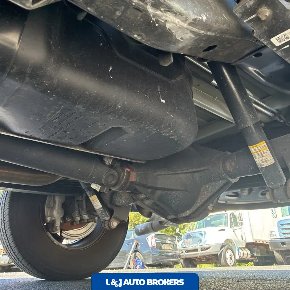 2025 Chevrolet Express LS 3500