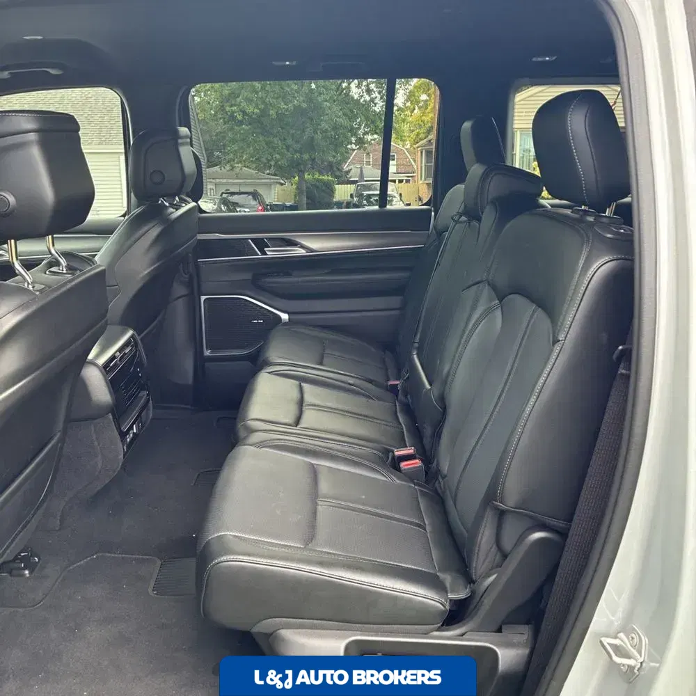 2025 Jeep Wagoneer Series II