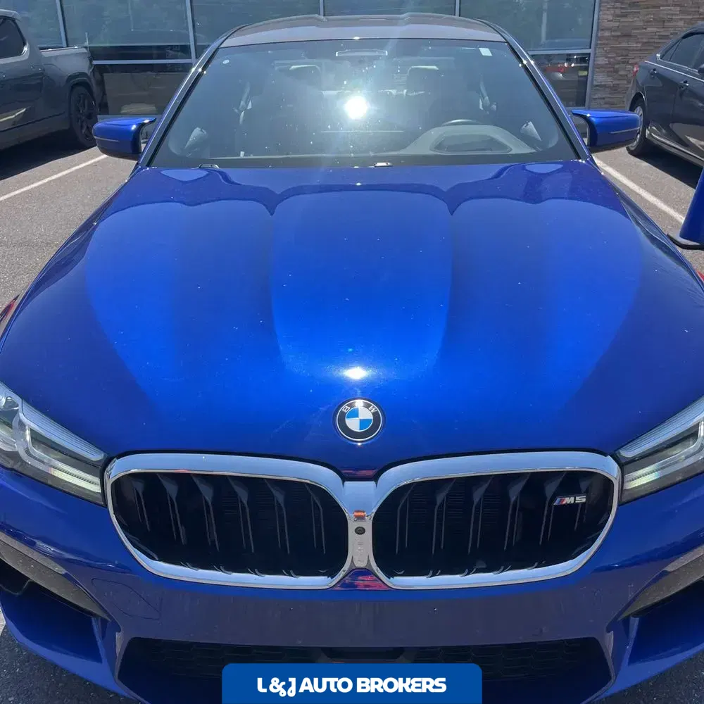 2022 BMW M5 Base