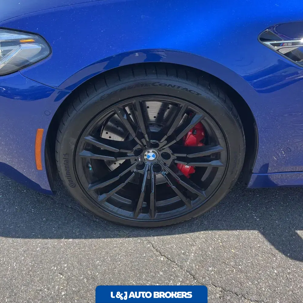 2022 BMW M5 Base
