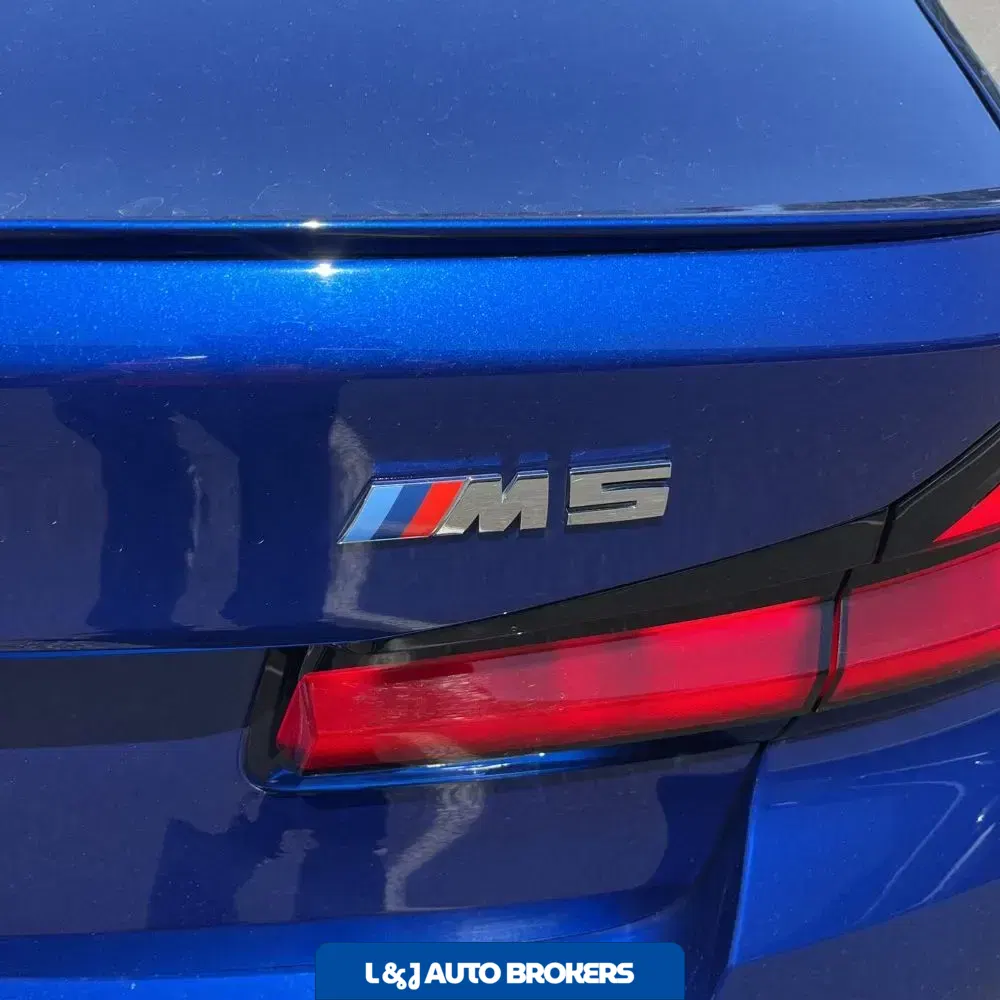 2022 BMW M5 Base