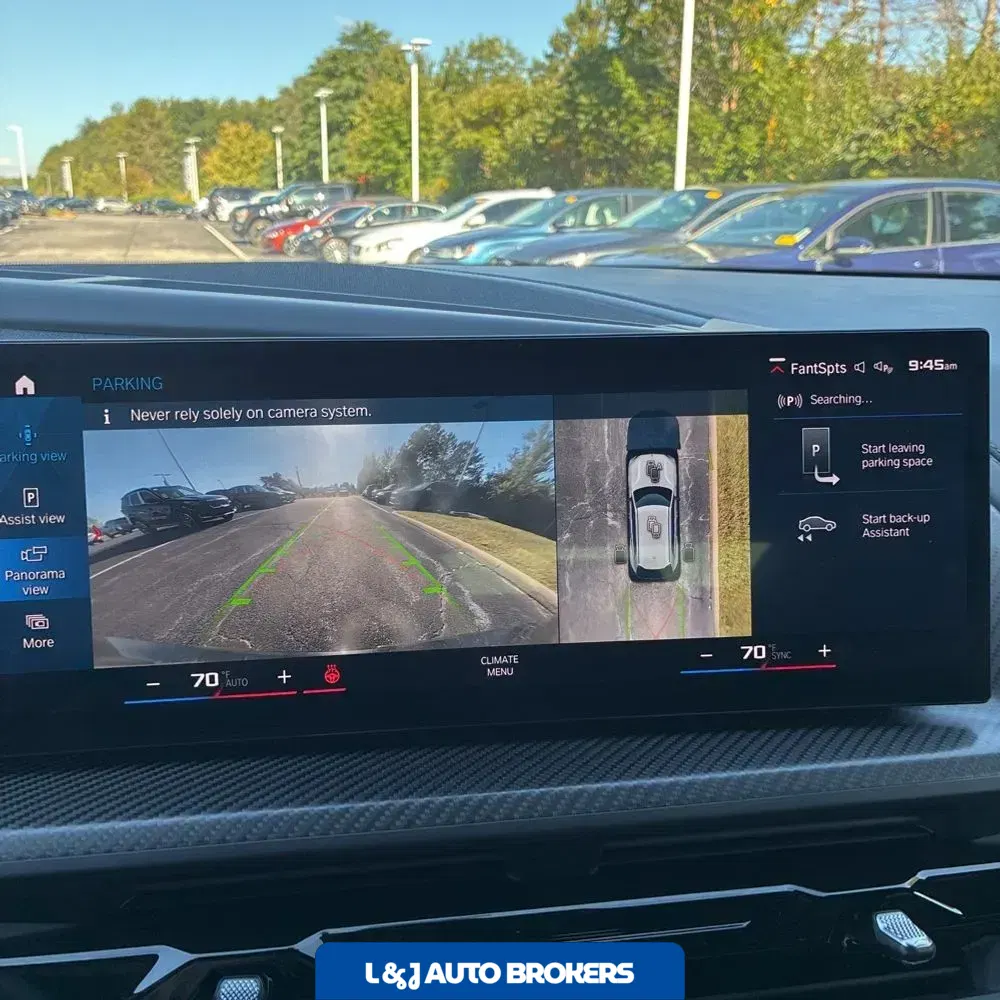 2023 BMW XM Base