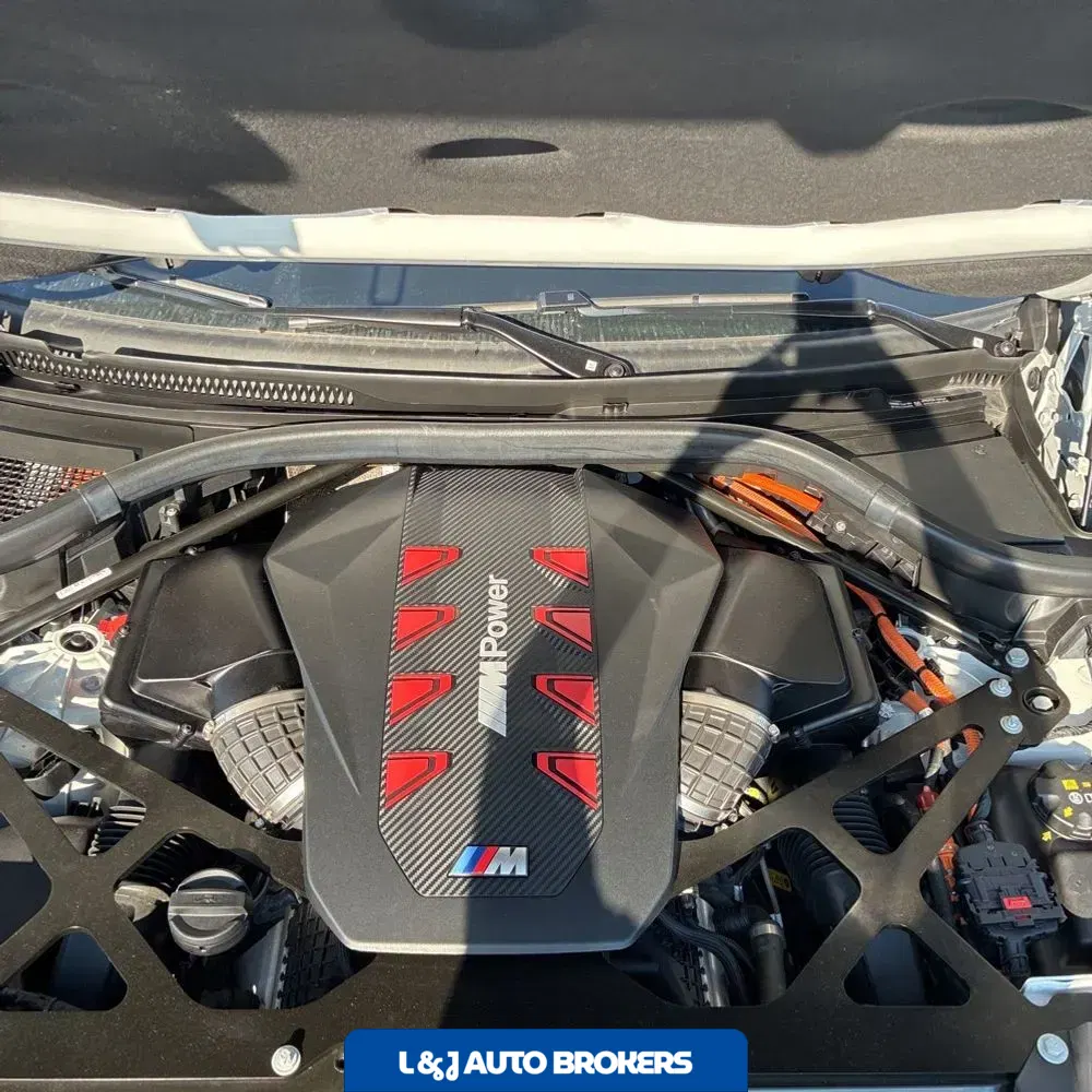 2023 BMW XM Base