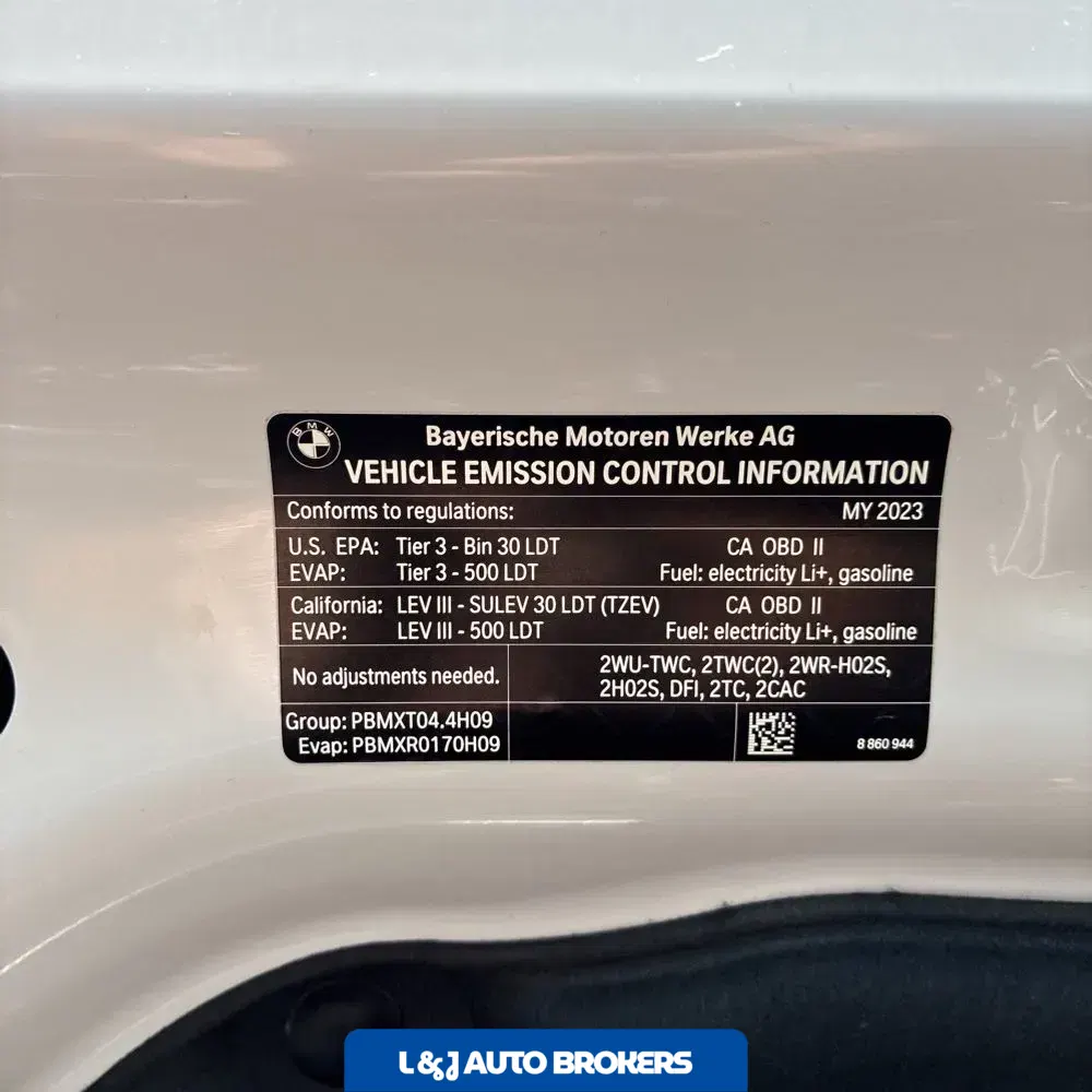 2023 BMW XM Base