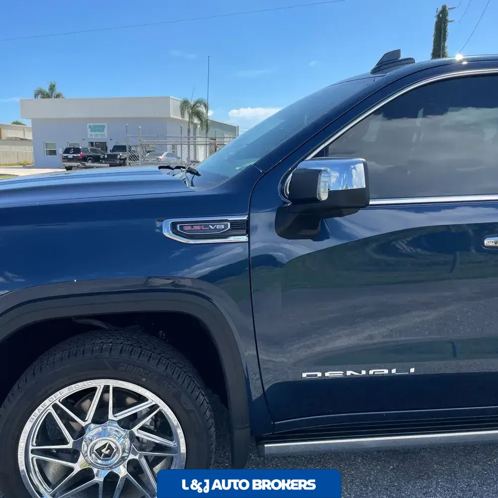 2023 GMC Sierra 1500 Denali
