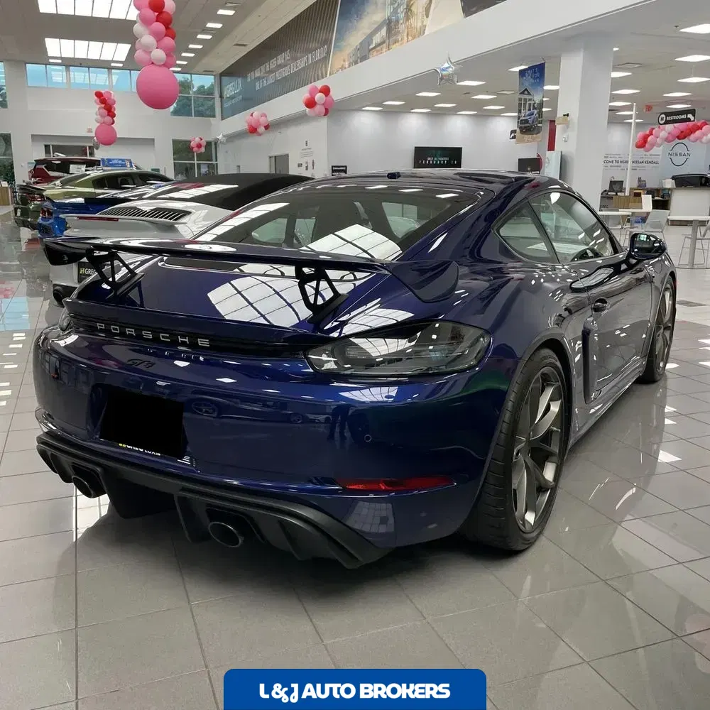 2021 Porsche 718 Cayman GT4