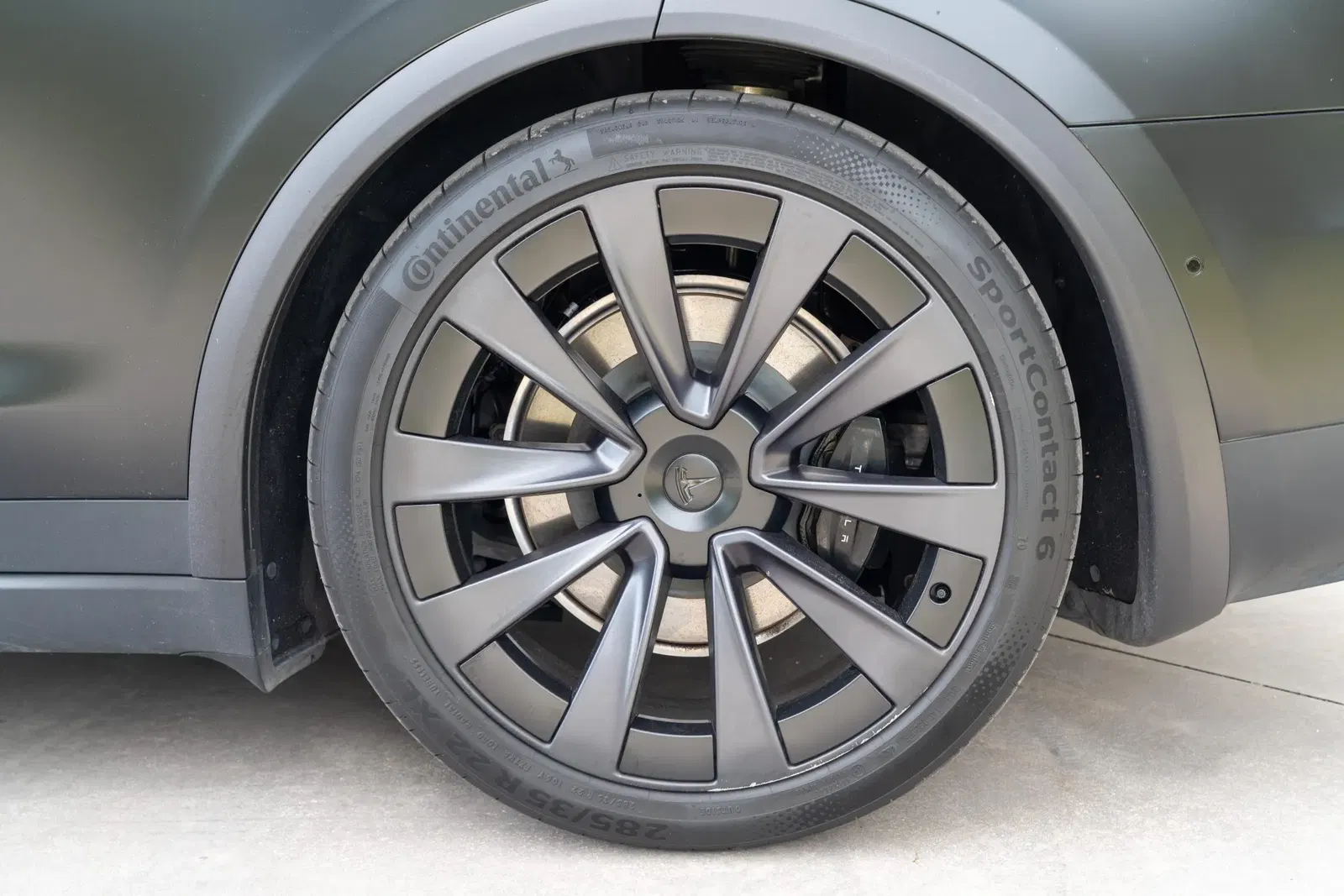 2022 Tesla Model X Plaid
