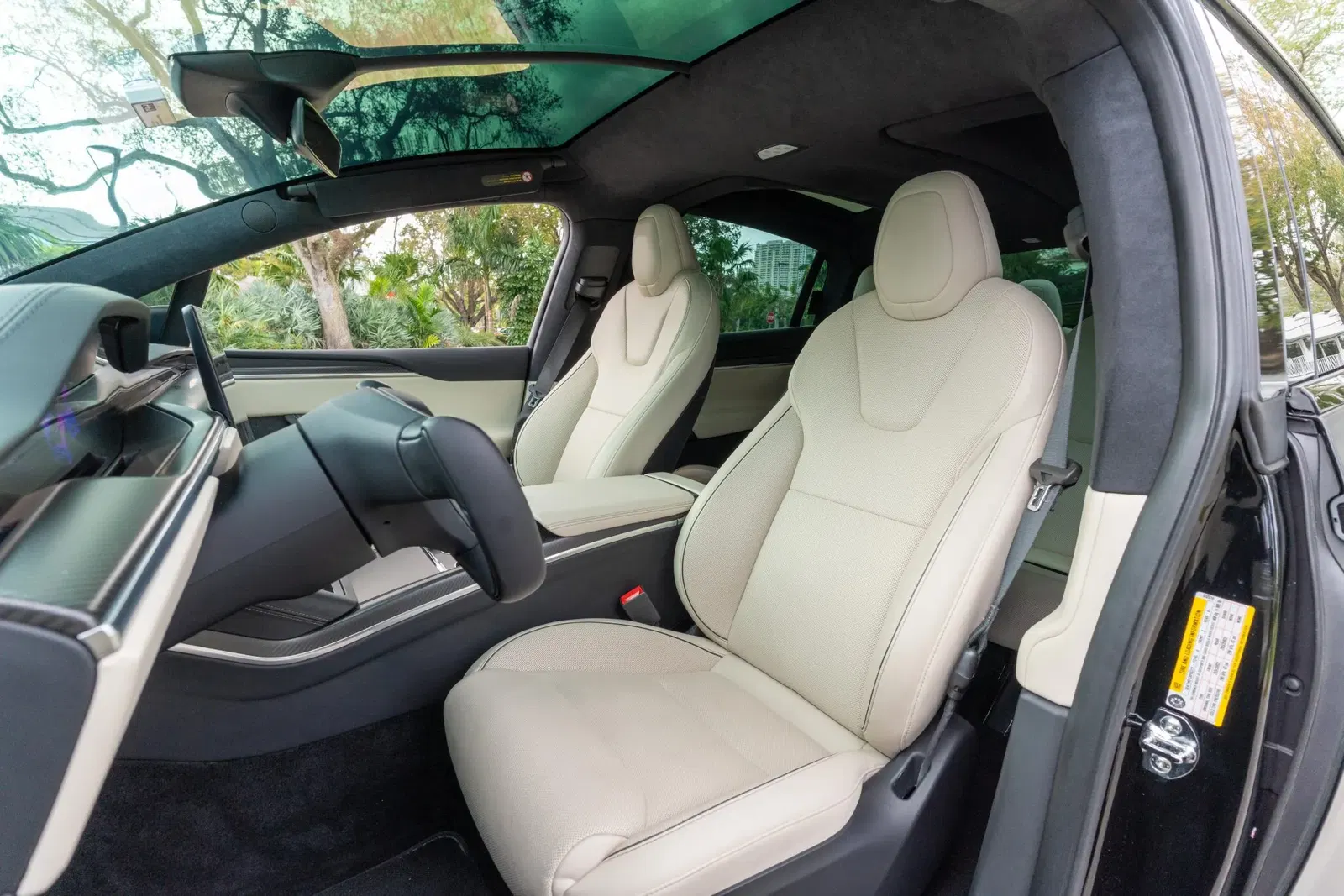 2022 Tesla Model X Plaid