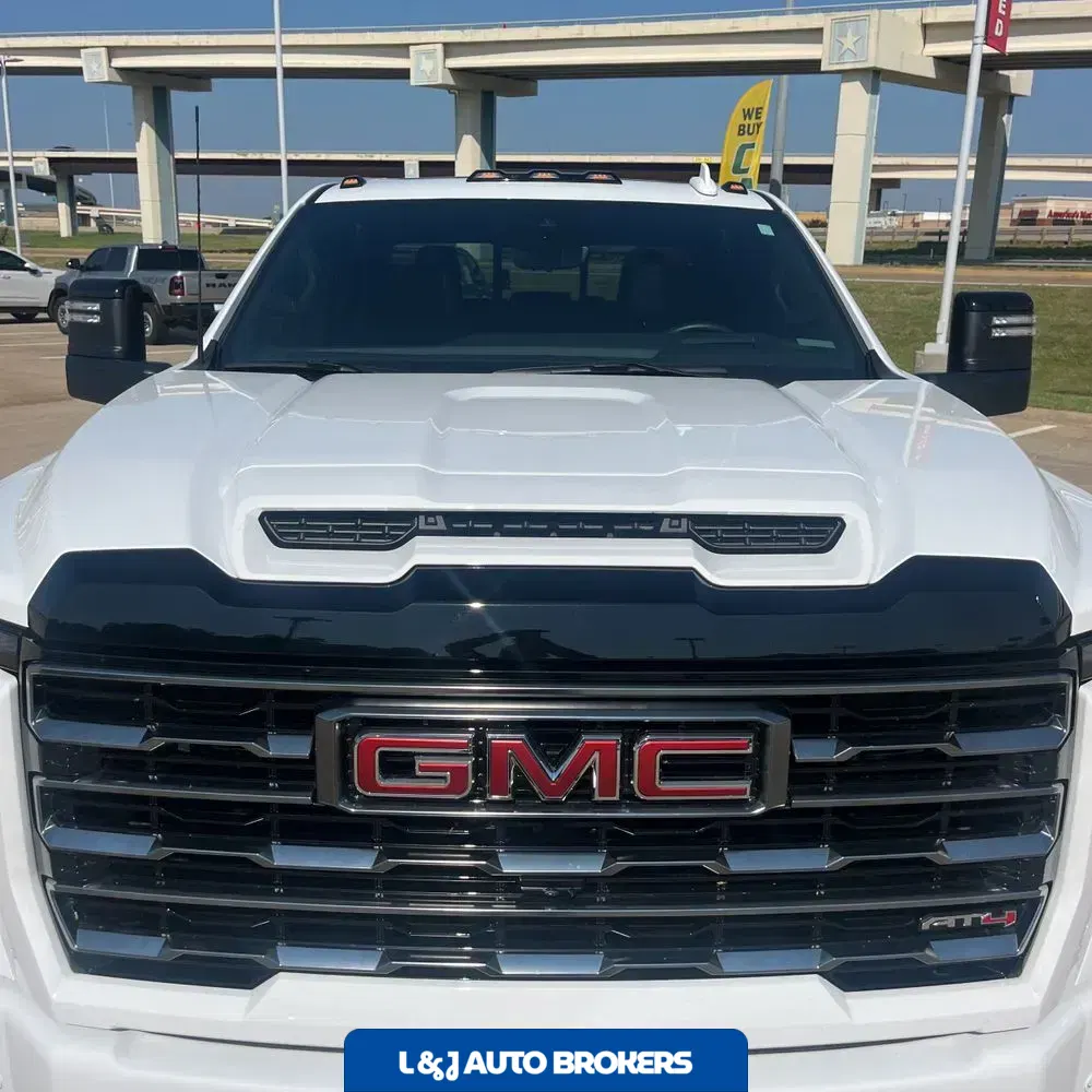 2025 GMC Sierra 2500HD AT4