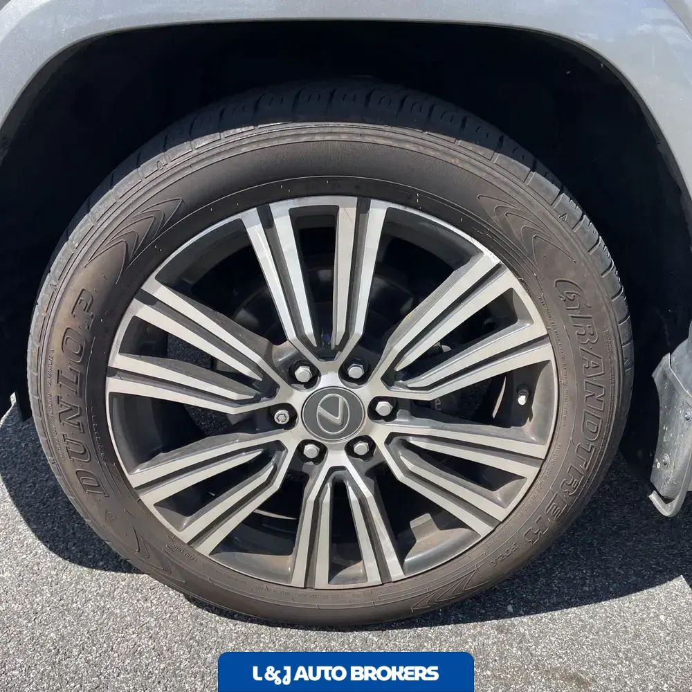 2023 Lexus LX 600 Luxury