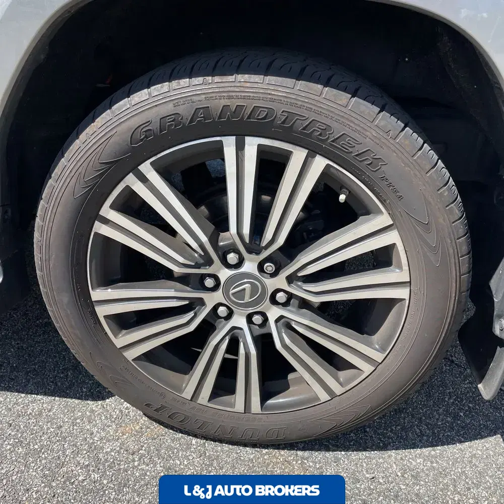 2023 Lexus LX 600 Luxury