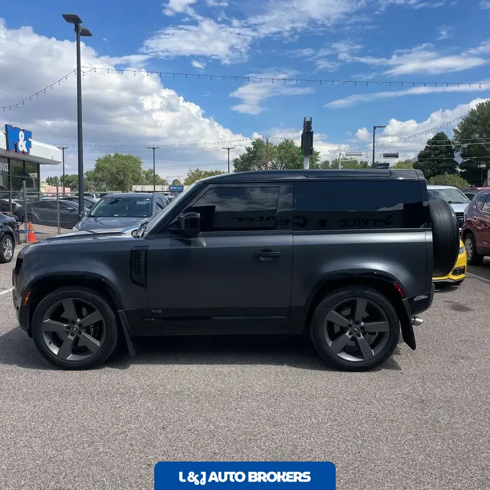 2024 Land Rover Defender 90 V8 Carpathian Edition