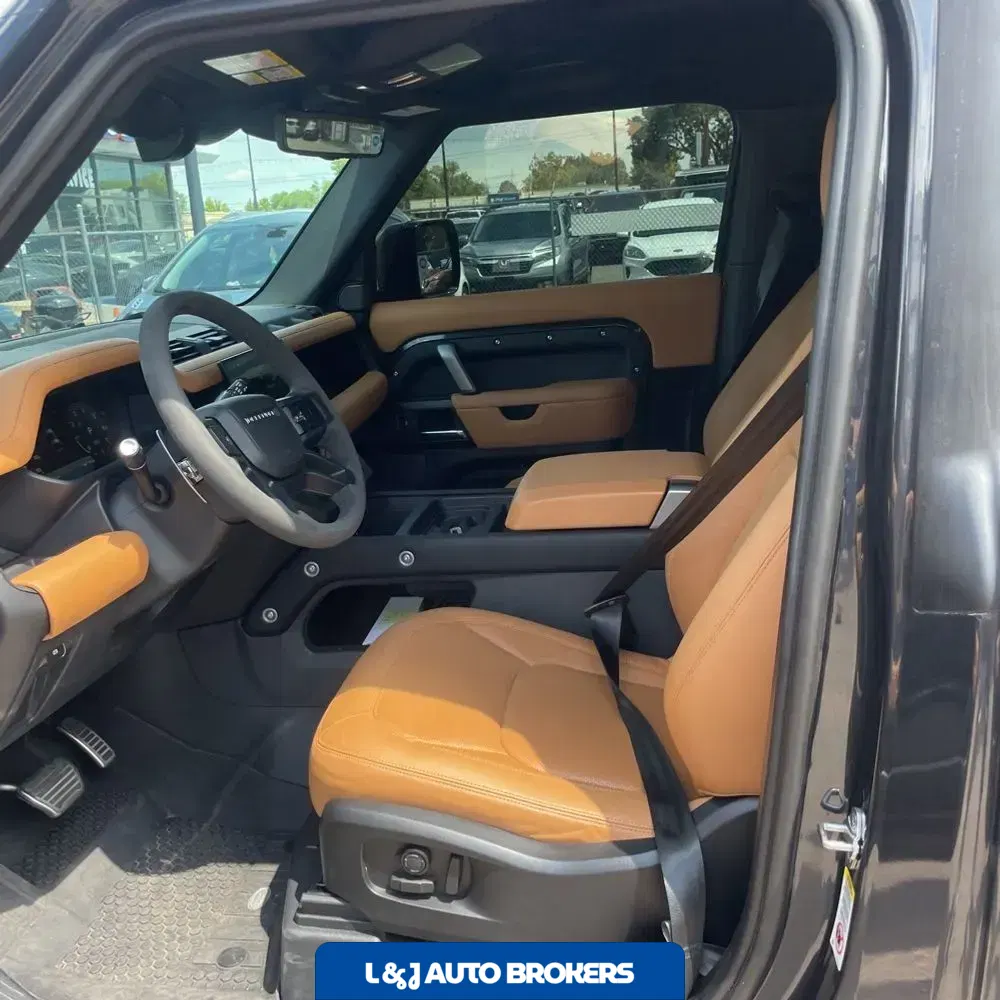 2024 Land Rover Defender 90 V8 Carpathian Edition
