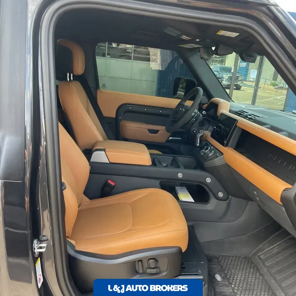 2024 Land Rover Defender 90 V8 Carpathian Edition