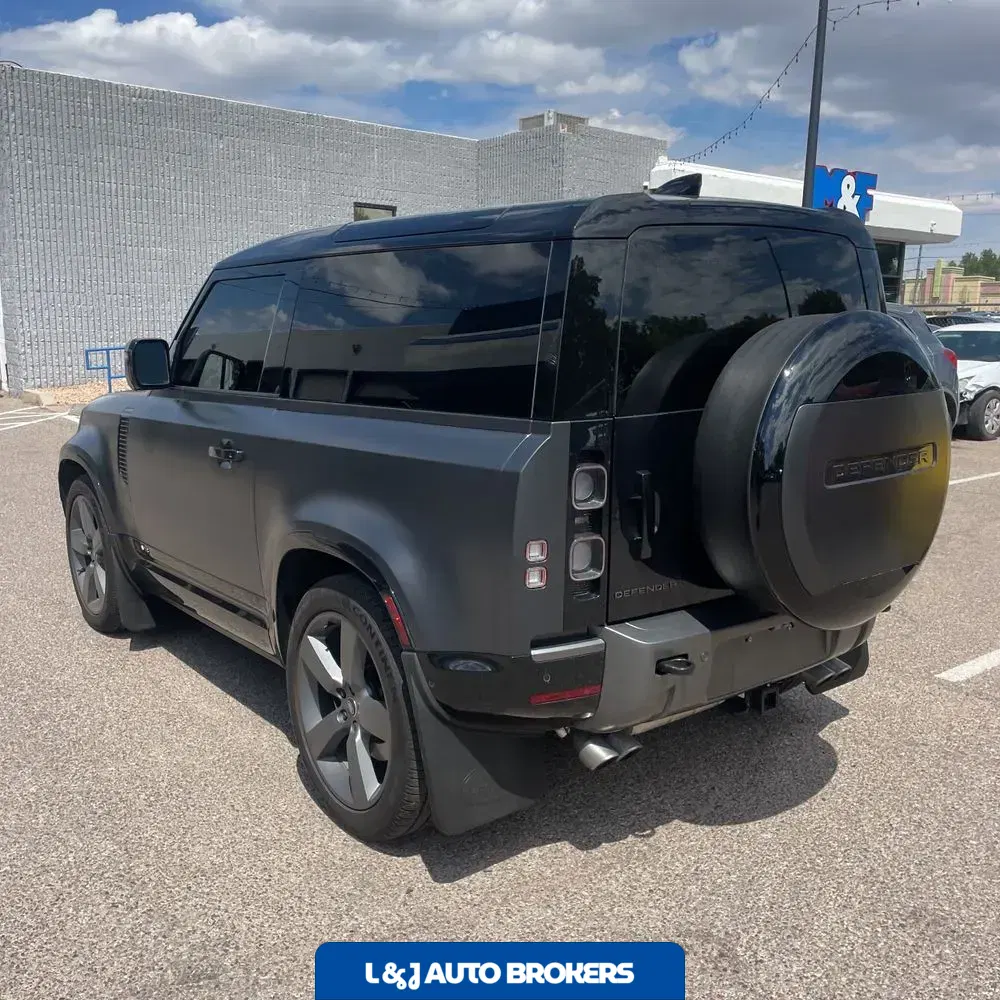 2024 Land Rover Defender 90 V8 Carpathian Edition