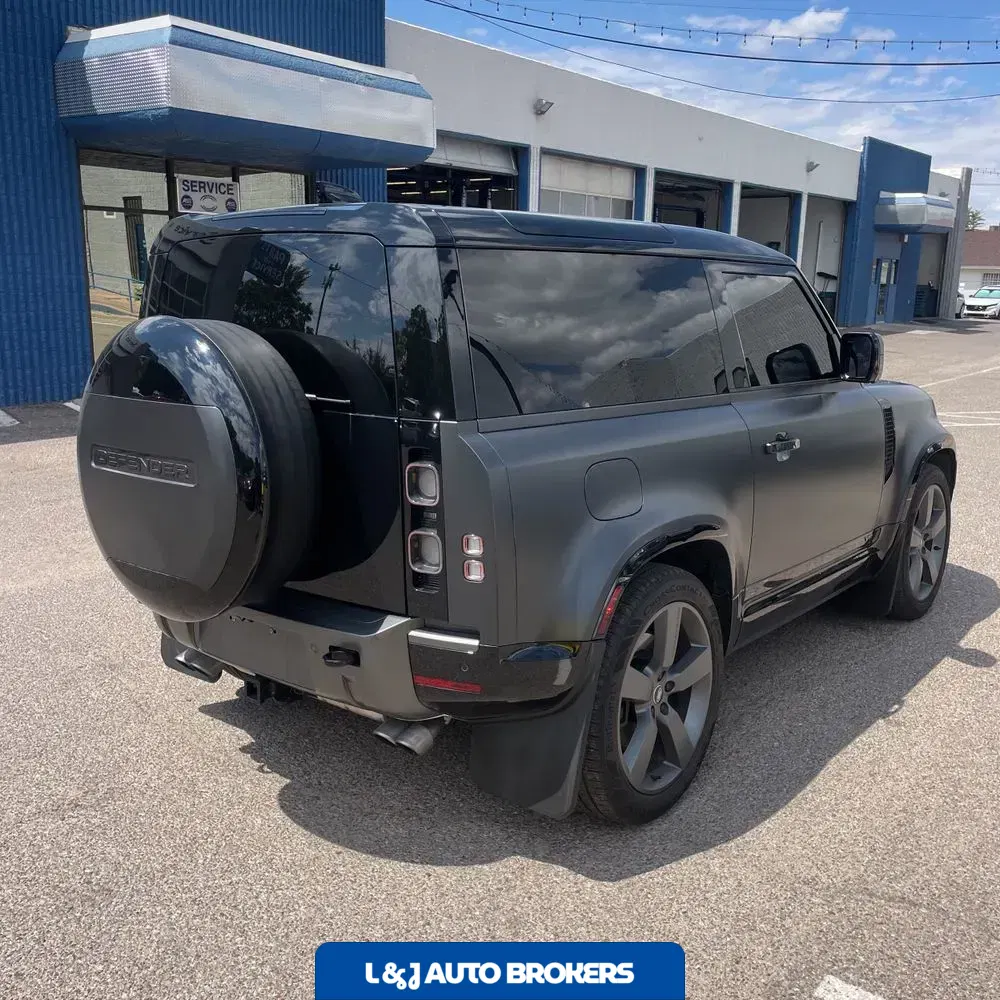 2024 Land Rover Defender 90 V8 Carpathian Edition