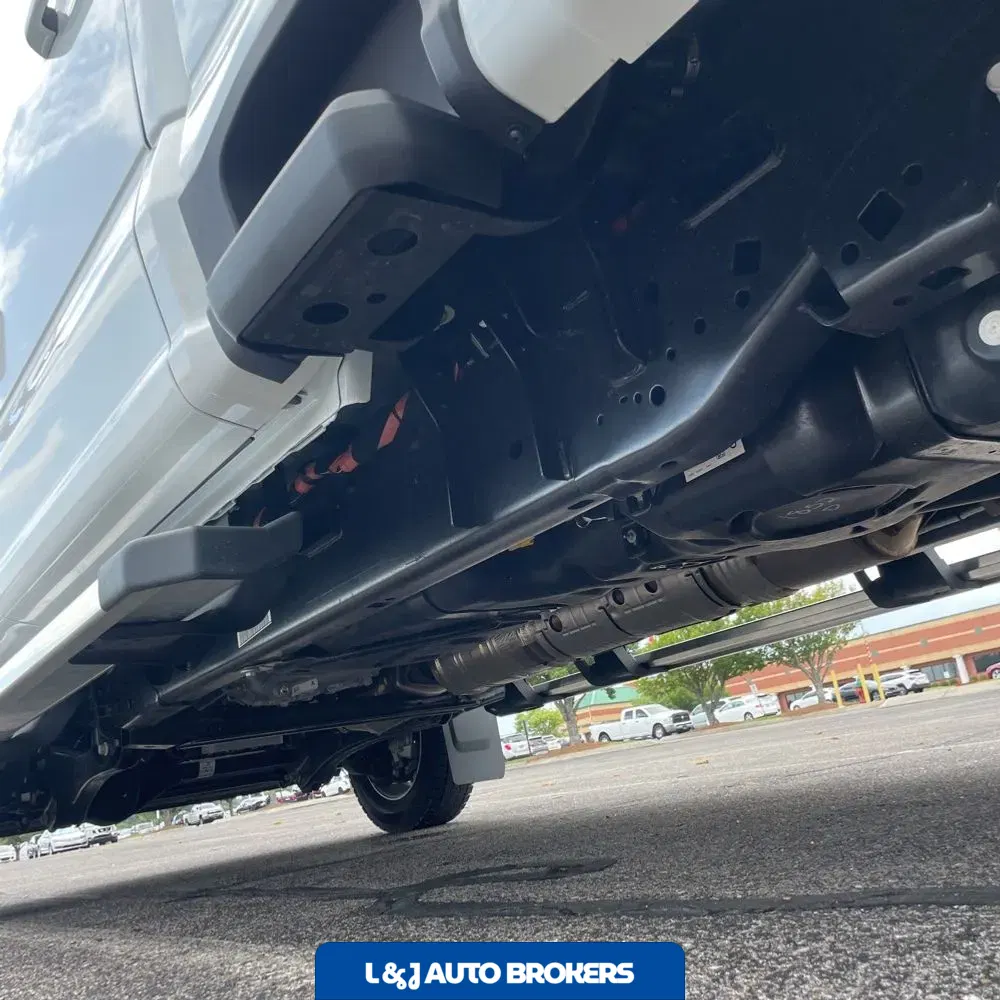 2025 Ford F-450 Super Duty Lariat