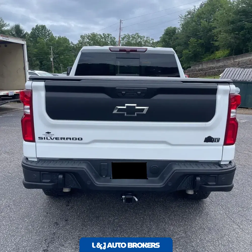 2024 Chevrolet Silverado 1500 ZR2