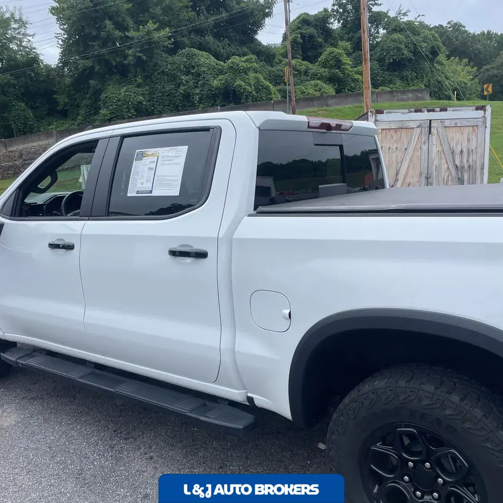 2024 Chevrolet Silverado 1500 ZR2