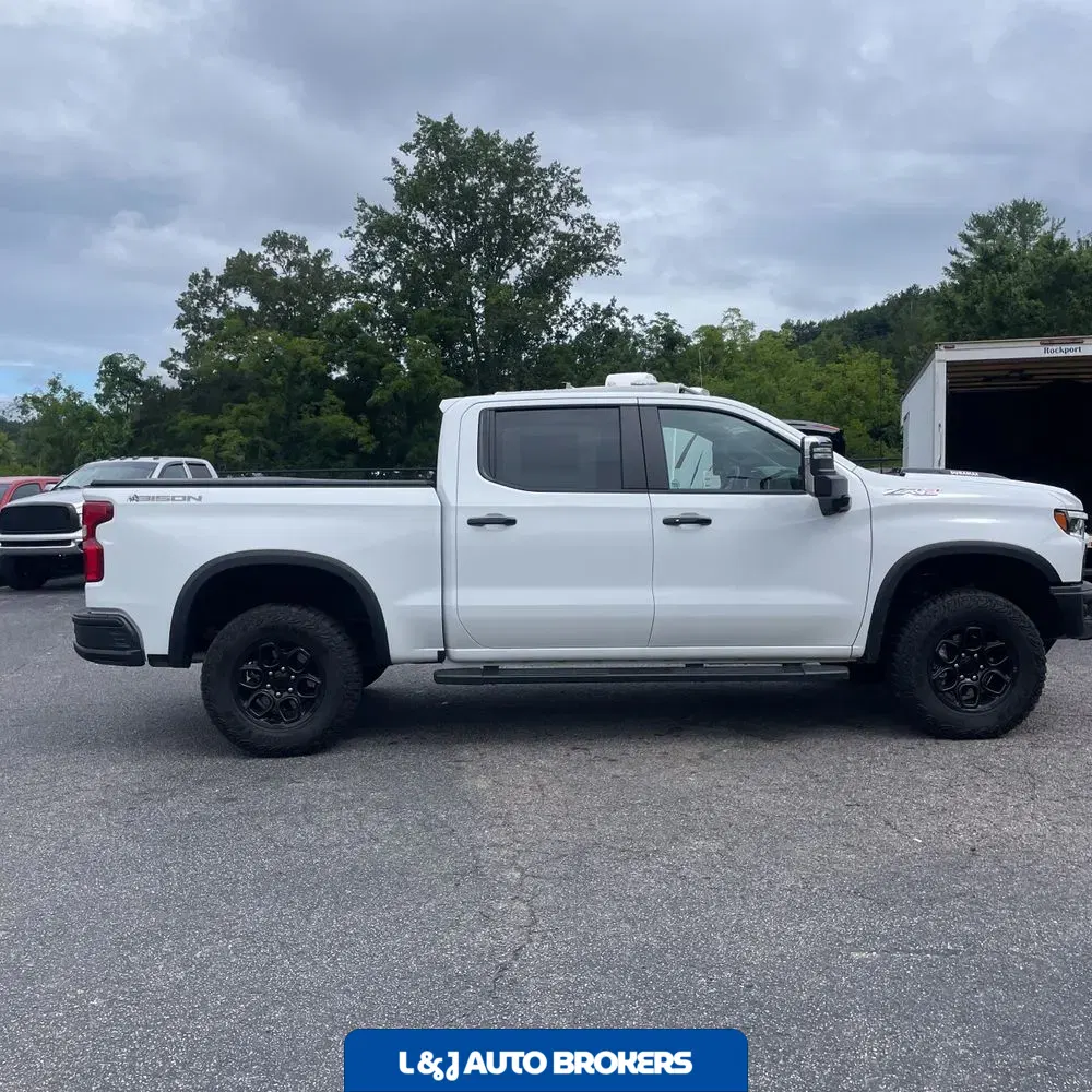 2024 Chevrolet Silverado 1500 ZR2