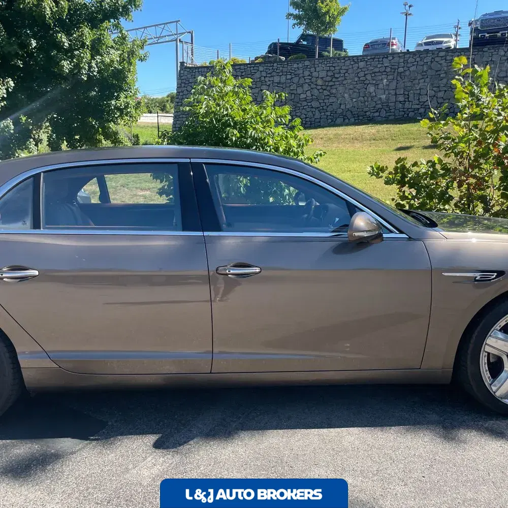 2014 Bentley Flying Spur Base