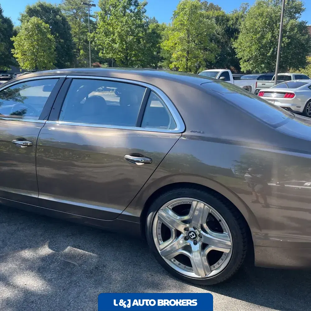 2014 Bentley Flying Spur Base