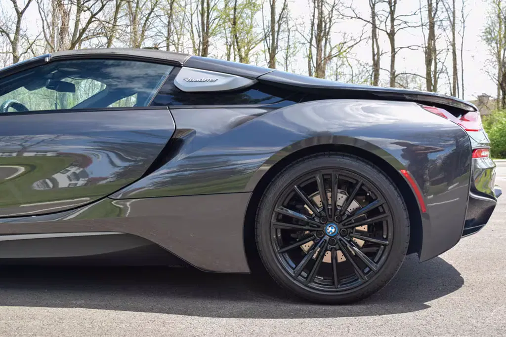 2019 BMW I8 Roadster AWD