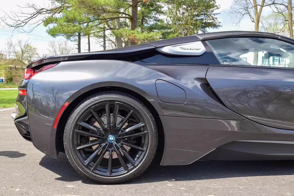 2019 BMW I8 Roadster AWD
