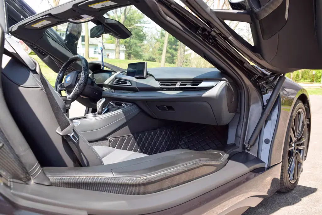 2019 BMW I8 Roadster AWD